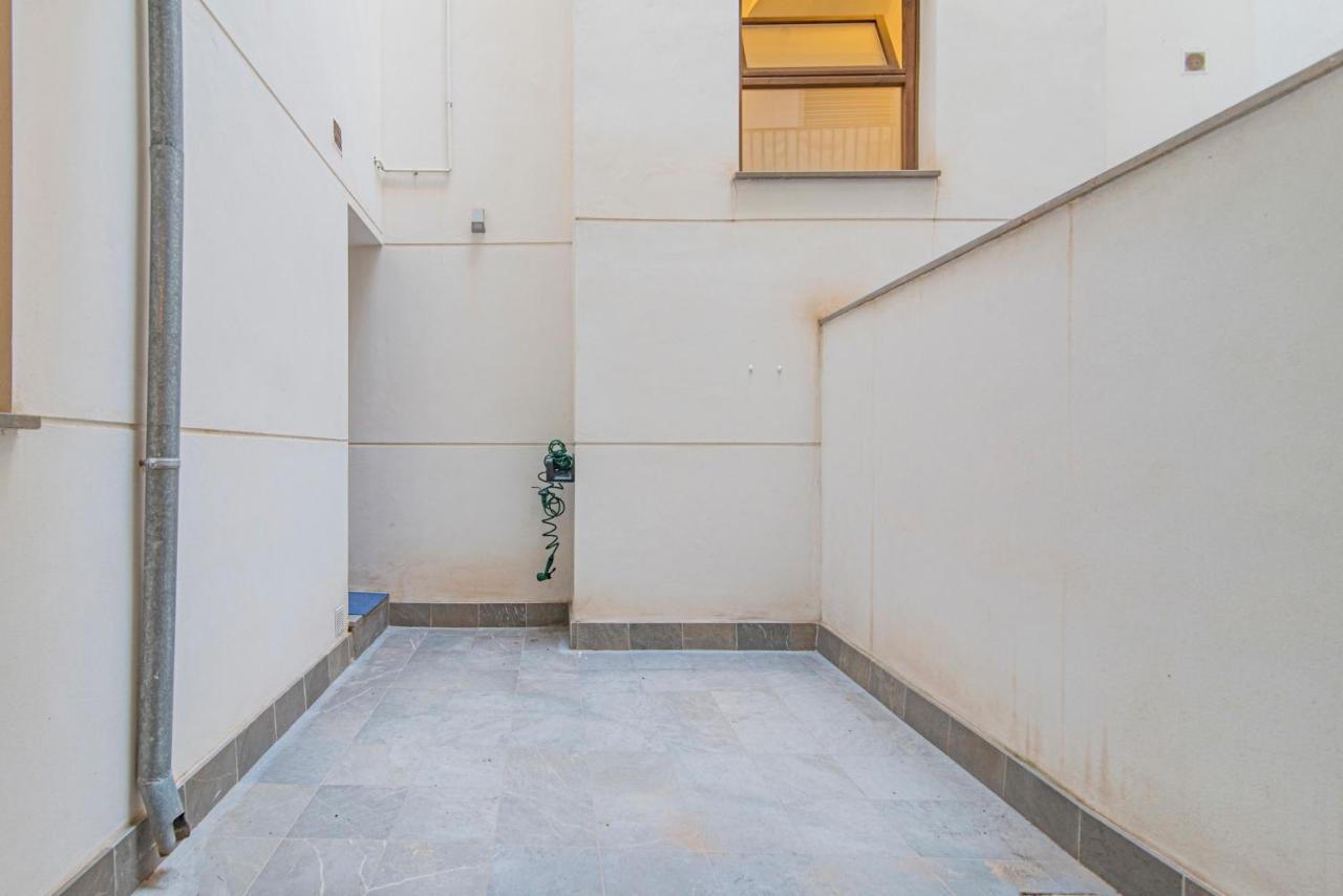 Qh Plaza De La Trinidad Lejlighed Granada Eksteriør billede